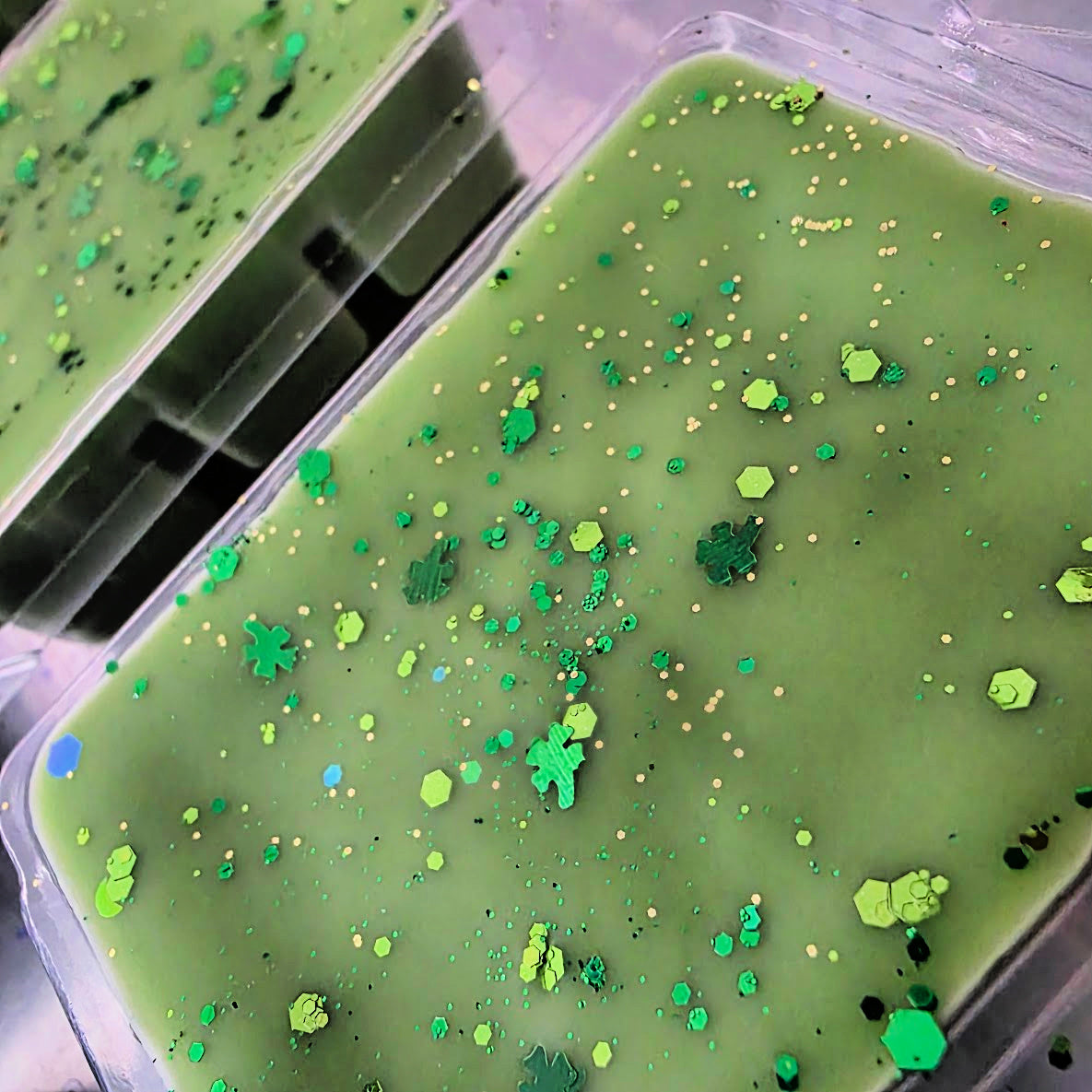 Go Luck Yourself Clamshell (pistachio macaroon + zucchini bread)