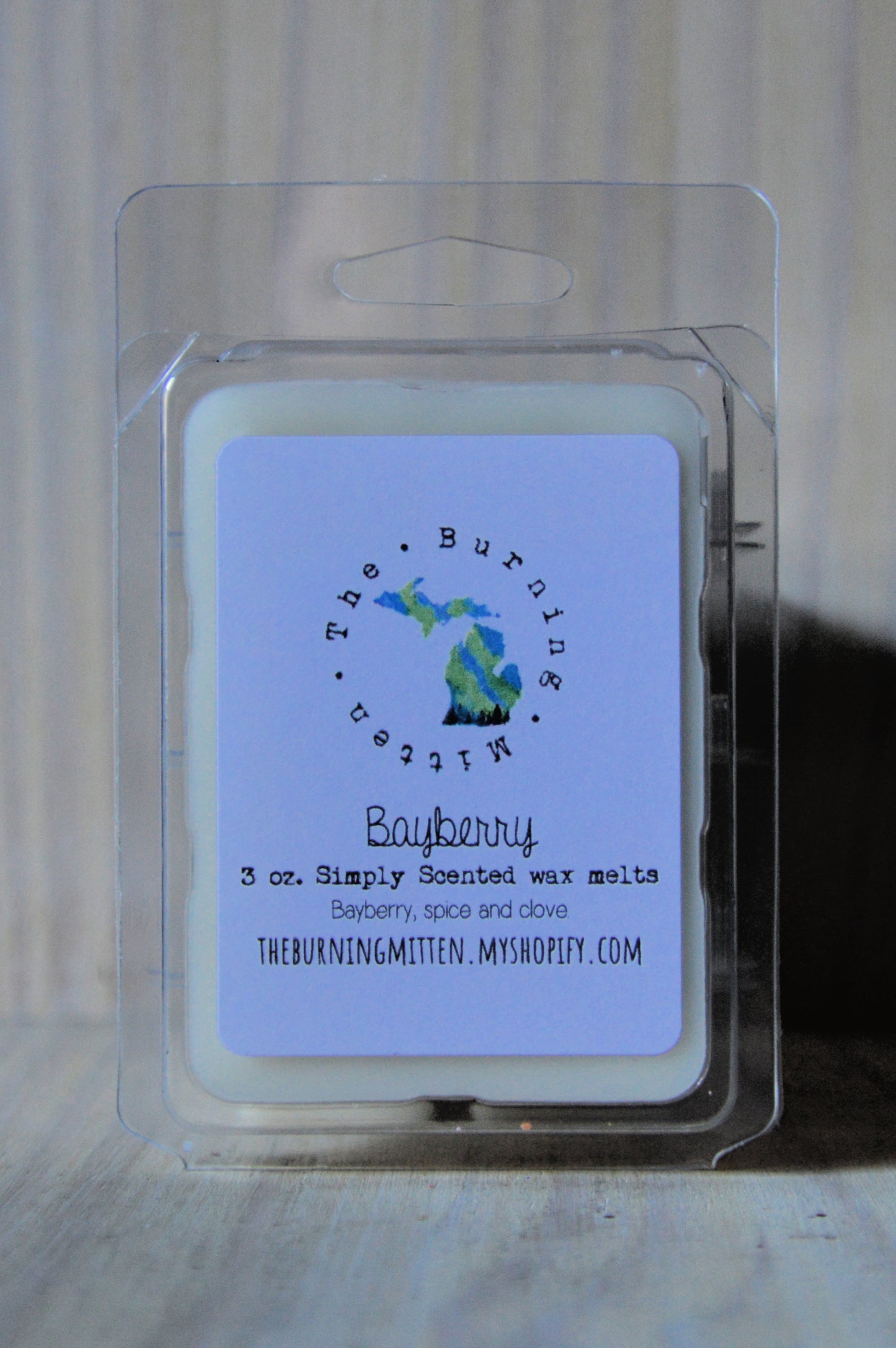 Bayberry Simply Scented Clamshell (bayberry, spice and clove)
