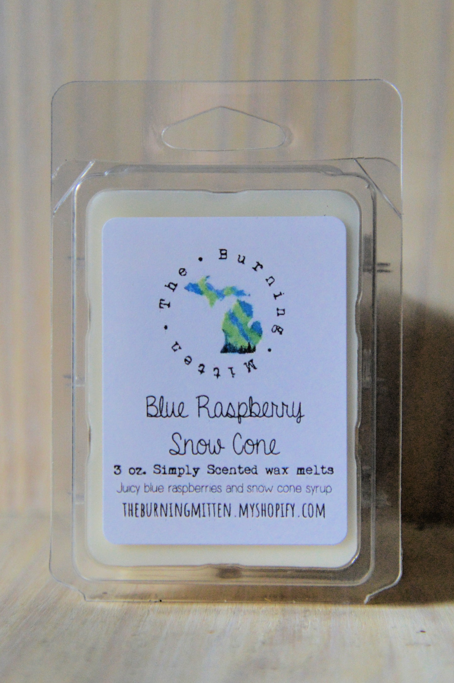 Blue Raspberry Snow Cone Simply Scented Clamshell (juicy blue raspberries and snow cone syrup)