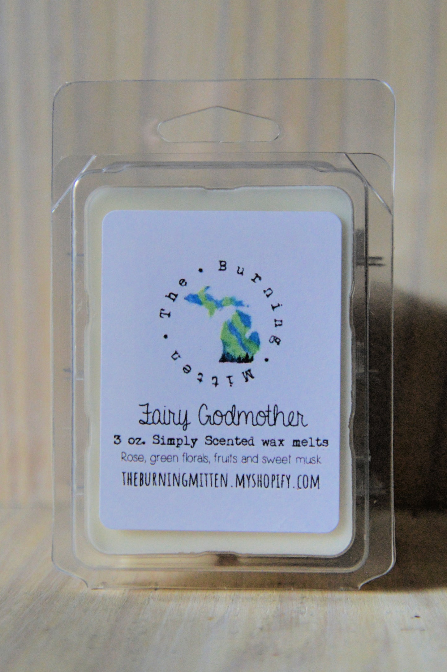 Fairy Godmother Simply Scented Clamshell (rose, green florals, fruits and sweet musk)