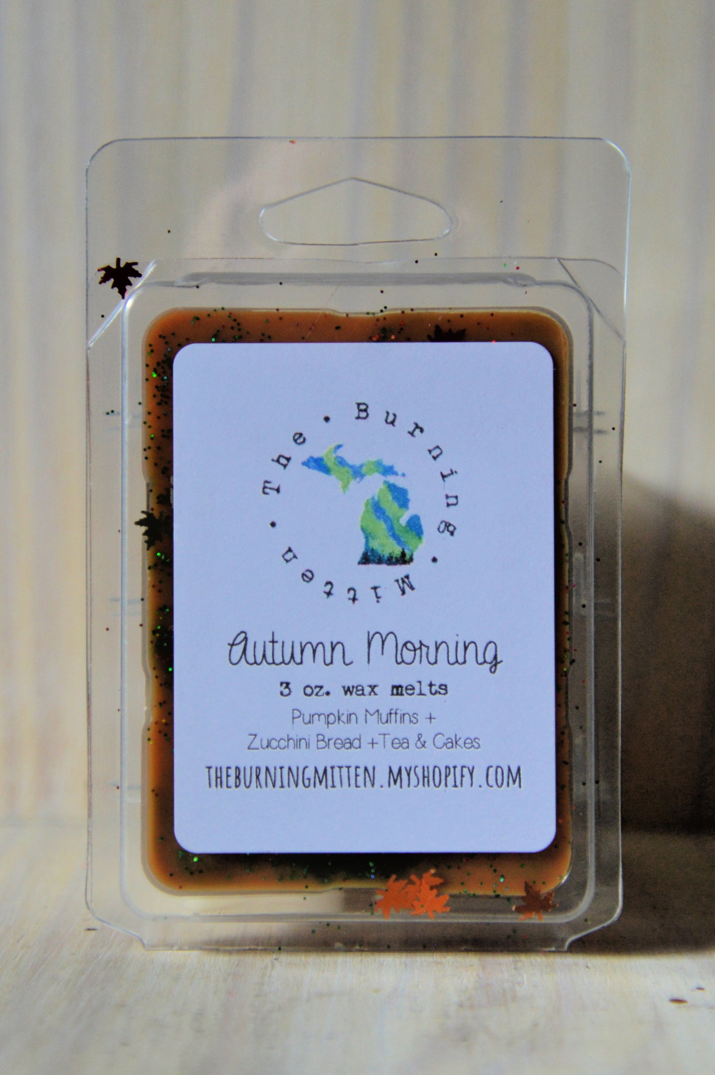 Autumn Morning Clamshell (pumpkin muffins + zucchini bread + tea & cakes)