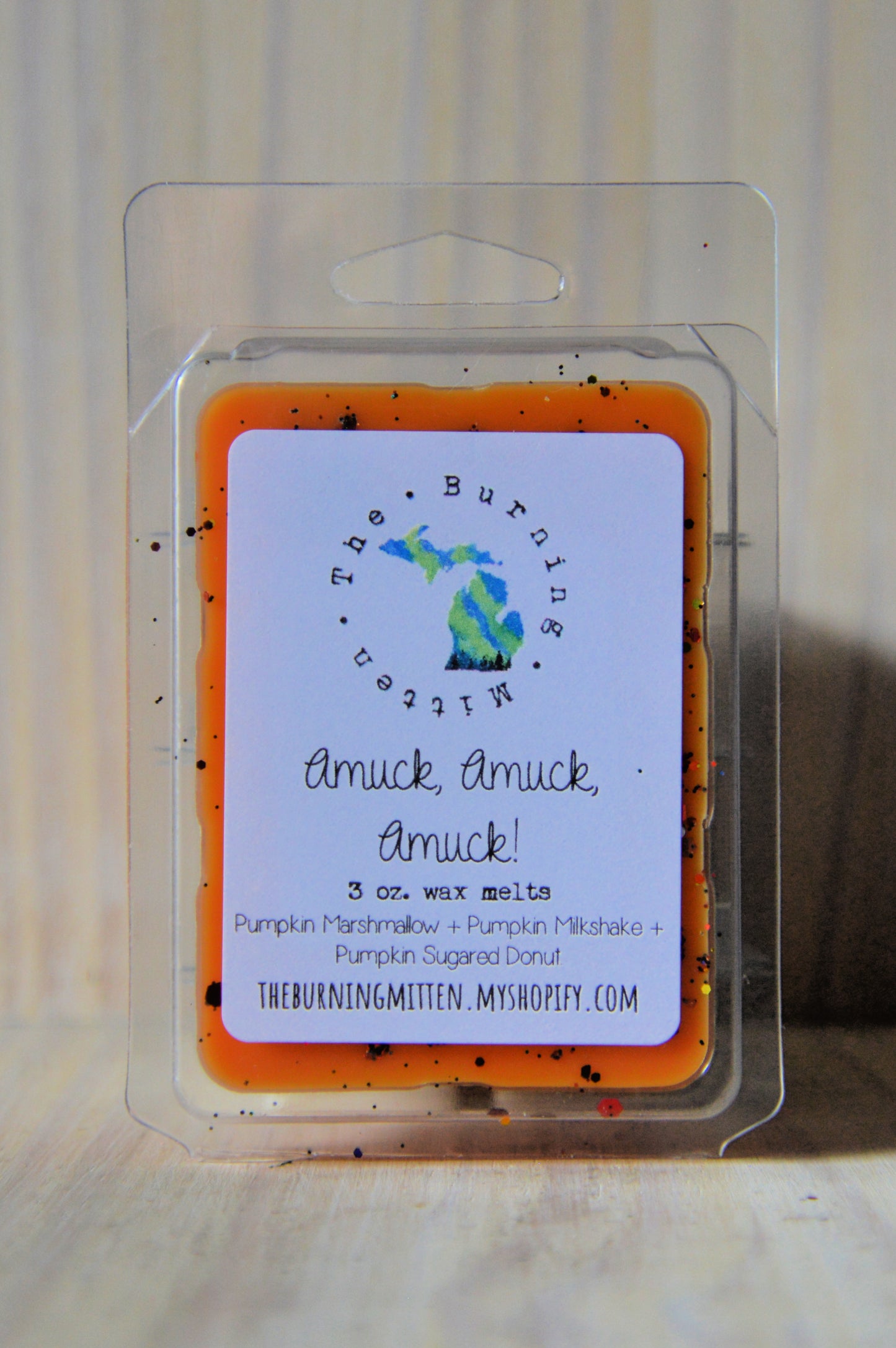 Amuck, Amuck, Amuck! Clamshell (pumpkin marshmallow + pumpkin milkshake + pumpkin sugared donut)