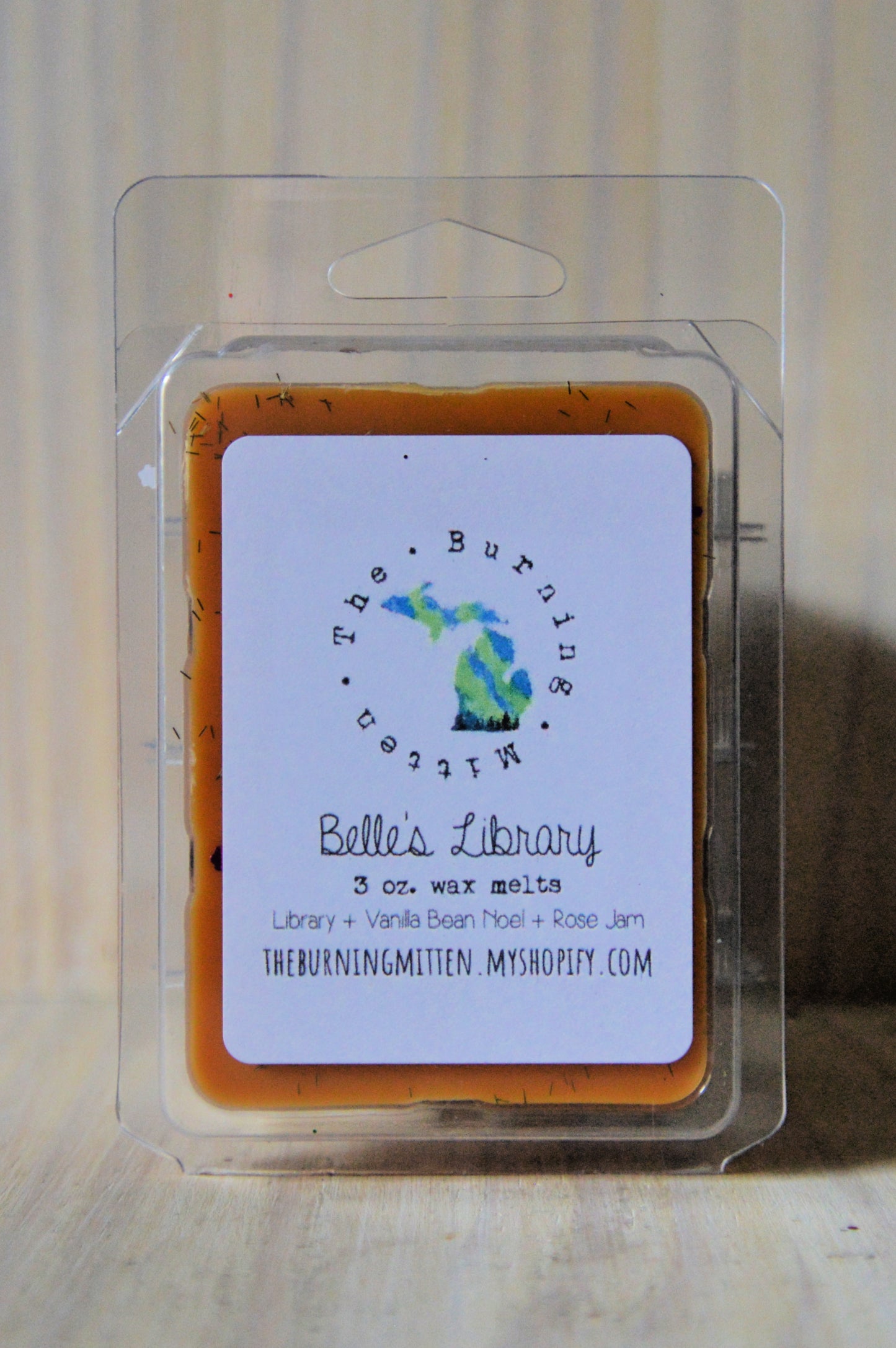 Belle's Library Clamshell (library + vanilla bean noel + rose jam)