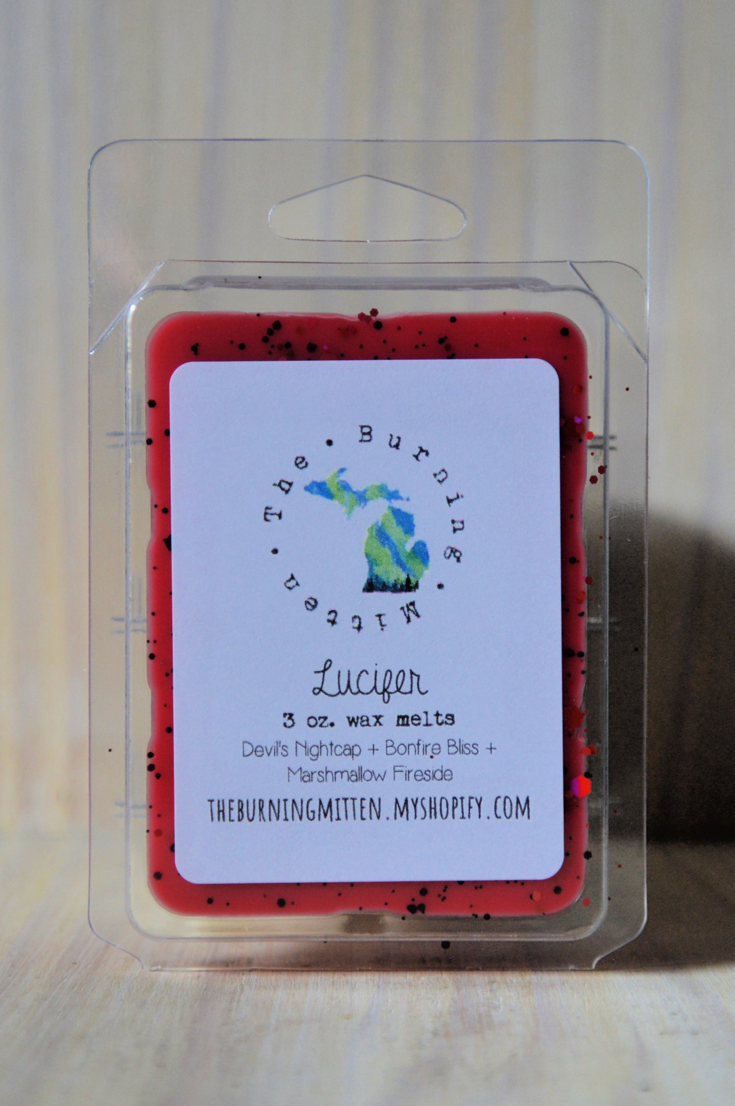 Lucifer Clamshell (devil's nightcap + bonfire bliss + marshmallow fireside)