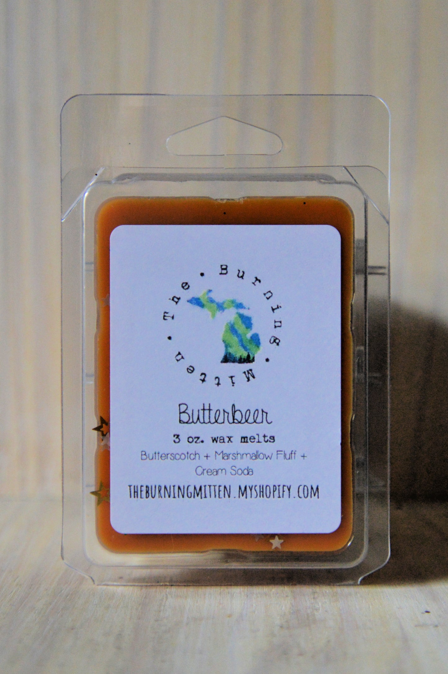 Butterbeer Clamshell (butterscotch + marshmallow fluff + cream soda)