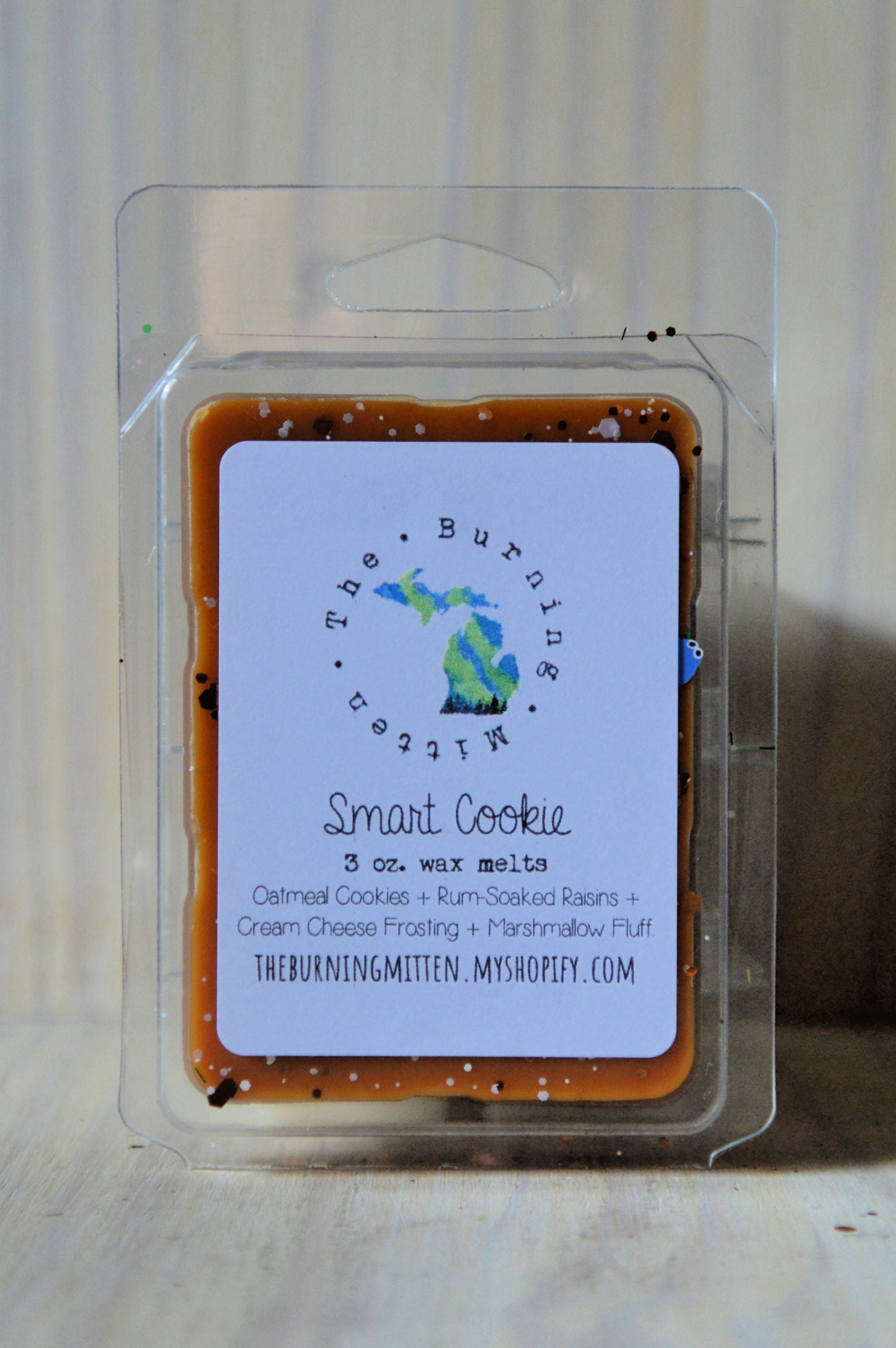 Smart Cookie Clamshell (oatmeal cookies + rum-soaked raisins + cream cheese frosting + marshmallow fluff)