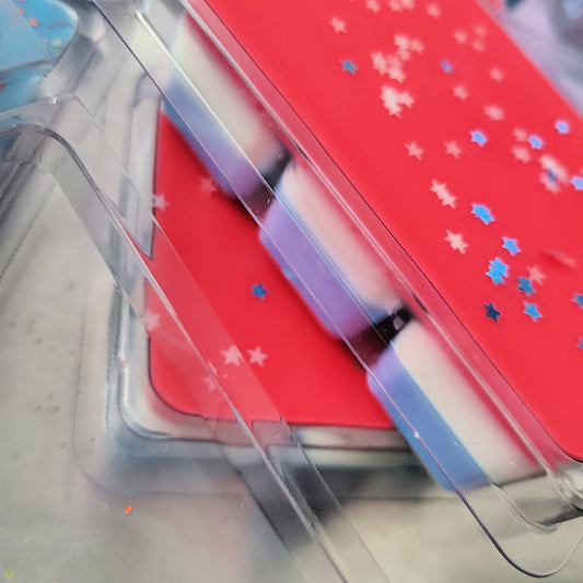 Bomb Pop Clamshell (blue raspberry slushie + cherry slushie + fizzy soda + firecracker ice pop)