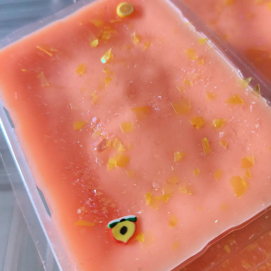 Peach Lemonade Clamshell (peach nectar + lemonade)