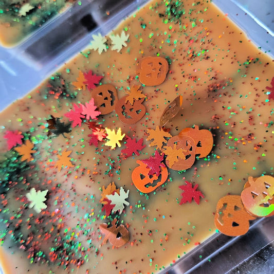 Autumn Morning Clamshell (pumpkin muffins + zucchini bread + tea & cakes)