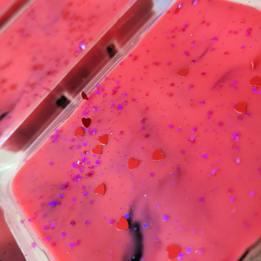 Amortentia Clamshell (love spell + cotton candy + strawberry soda)