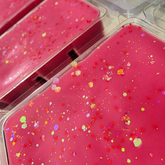 Happy-Go-Lucky Clamshell (salt water taffy + strawberry raspberry guava + fizzy soda)
