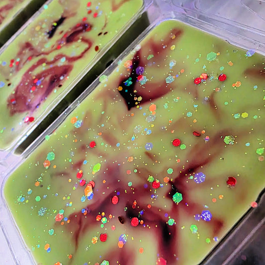 Mustachio Clamshell (pistachio macaroon + pistachio pudding cake + cherry marshmallow + vanilla wafers)