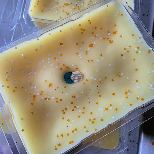 Cream of the Crop Clamshell (sugar corn pudding + whipped cream + vanilla ice cream + sugar milk + cornbread muffins)