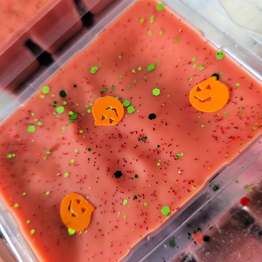 Pumpkin Spice Witches Brew Clamshell (witches brew + chardonnay wine + toasted pumpkin spice)