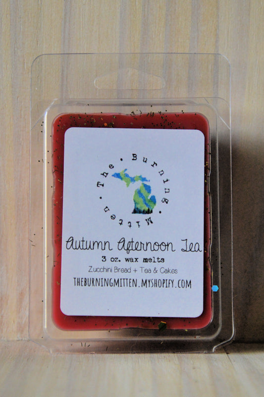 Autumn Afternoon Tea Clamshell (zucchini bread + tea & cakes)