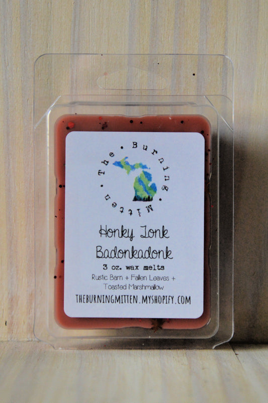 Honky Tonk Badonkadonk Clamshell (rustic barn + fallen leaves + toasted marshmallow)