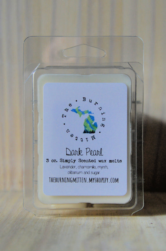 Dark Pearl Simply Scented Clamshell (lavender, chamomile, myrrh, olibanum and sugar)