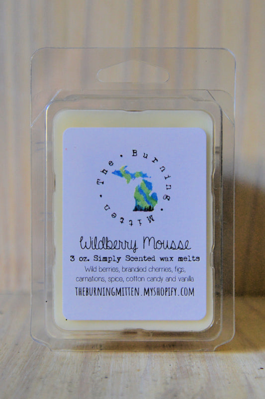 Wildberry Mousse Simply Scented Clamshell (wild berries, brandied cherries, figs, carnations, spice, cotton candy and vanilla)