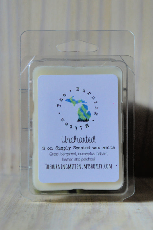 Uncharted Simply Scented Clamshell (grass, bergamot, eucalyptus, balsam, leather and patchouli)