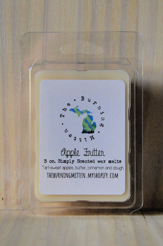 Apple Fritter Simply Scented Clamshell (tart-sweet apples, butter, cinnamon and dough)