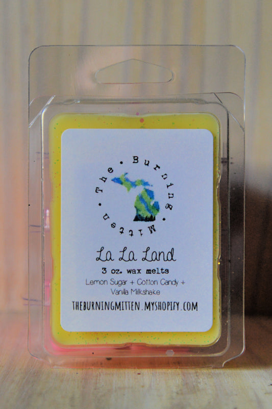 La La Land Clamshell (lemon sugar + cotton candy + vanilla milkshake)