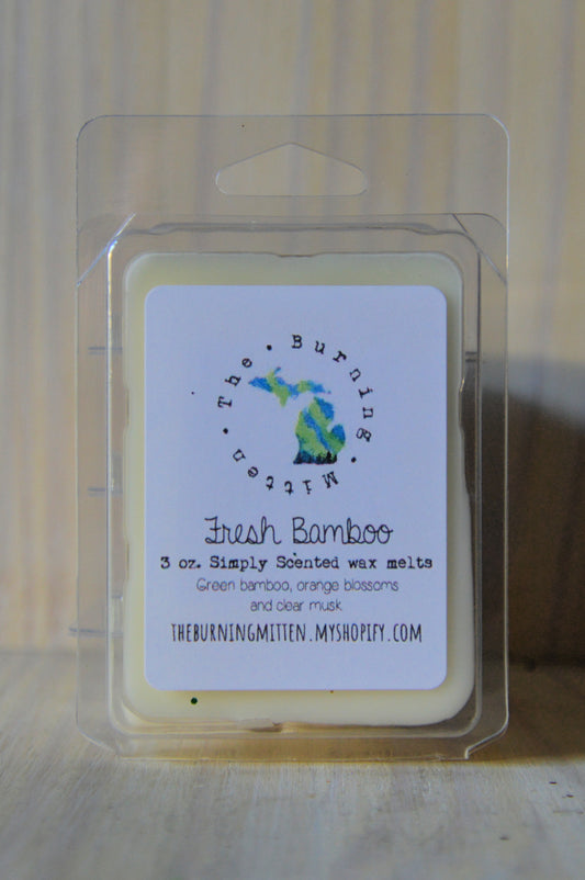 Fresh Bamboo Simply Scented Clamshell (green bamboo, orange blossoms and clear musk)