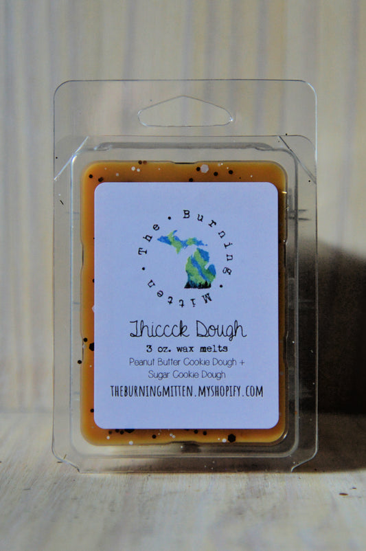 Thiccck Dough Clamshell (peanut butter cookie dough + sugar cookie dough)