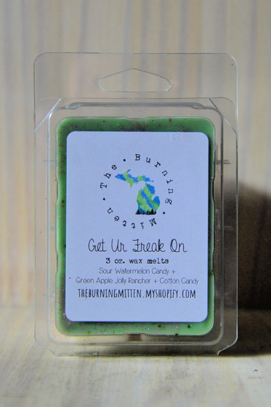 Get Ur Freak On Clamshell (sour watermelon candy + green apple jolly rancher + cotton candy)