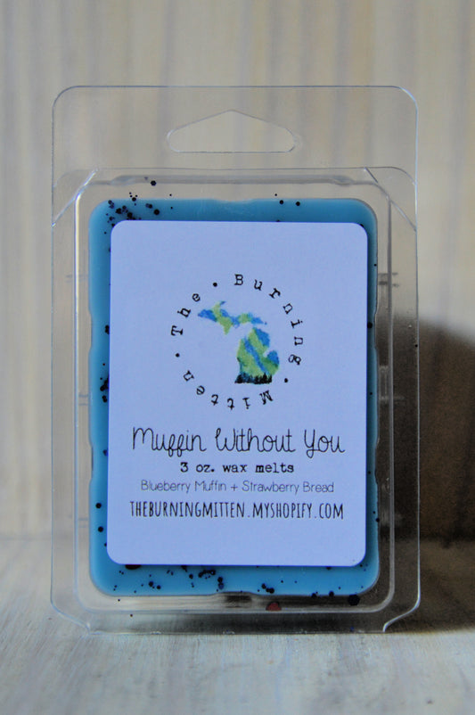 Muffin Without You Clamshell (blueberry muffin + strawberry bread)