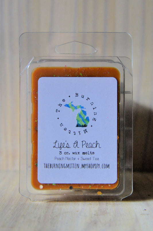 Life's a Peach Clamshell (peach nectar + sweet tea)