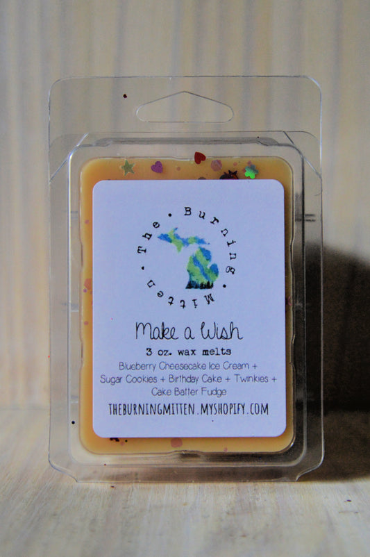 Make a Wish Clamshell (blueberry cheesecake ice cream + sugar cookies + birthday cake + twinkies + cake batter fudge)