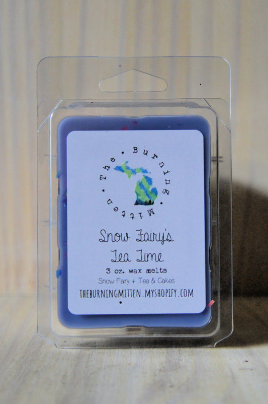 Snow Fairy's Tea Time Clamshell (snow fairy + tea & cakes)